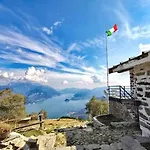 Casa Di Carlo